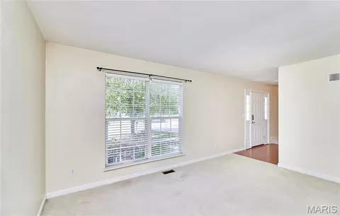 Living - 1488 Cochise Dr, O'fallon, MO 63366 photo 5 of 6