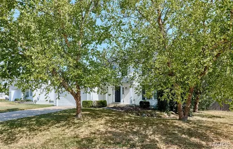 Exterior - 1488 Cochise Dr, O'fallon, MO 63366 photo 3 of 8