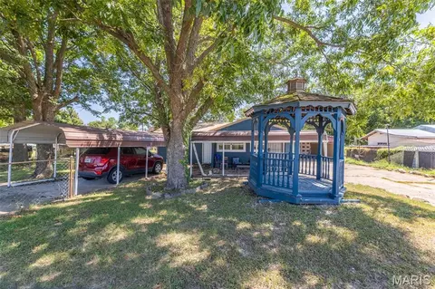 Exterior - 656 5th St, Qulin, MO 63961 photo 3 of 5