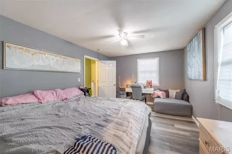 Bedroom - 656 5th St, Qulin, MO 63961 photo 2 of 2