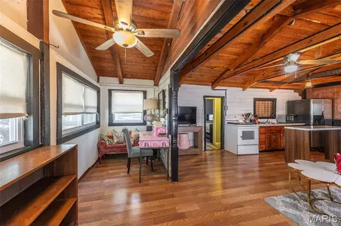 Entry Way - 656 5th St, Qulin, MO 63961 photo 1 of 1
