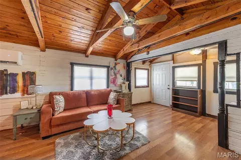 Living - 656 5th St, Qulin, MO 63961 photo 1 of 1