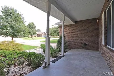Exterior - 1513 Tanglewood Rd, Jackson, MO 63755 photo 7 of 19