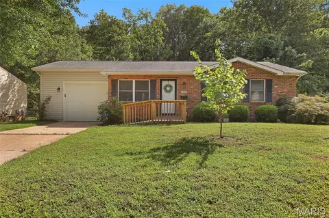 Exterior - 1704 E 9th St, Washington, MO 63090 photo 2 of 7