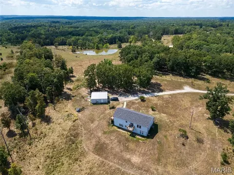 25200 Raleigh Rd, Waynesville, MO 65583