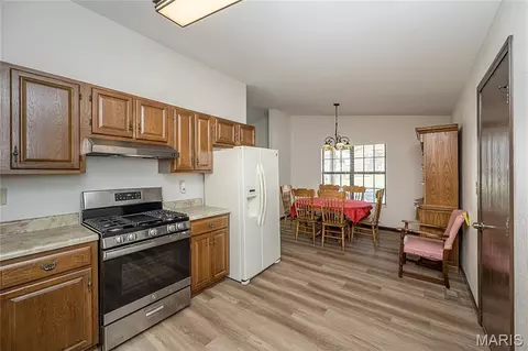 Kitchen - 3152 Lupine Dr, Arnold, MO 63010 photo 4 of 4