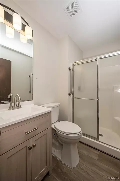 Bath - 3152 Lupine Dr, Arnold, MO 63010 photo 3 of 3