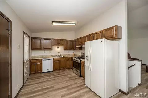 Kitchen - 3152 Lupine Dr, Arnold, MO 63010 photo 1 of 4