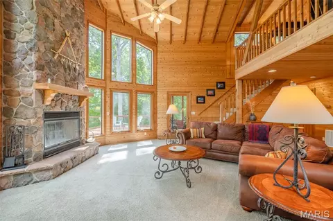Living - 1741 Sonnenblick Dr, Innsbrook, MO 63390 photo 3 of 3