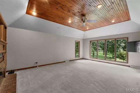 Living - 1220 Kiowa St, Jackson, MO 63755 photo 1 of 2