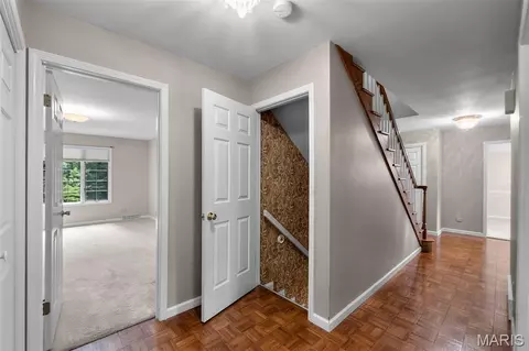 Entry Way - 1220 Kiowa St, Jackson, MO 63755 photo 3 of 5