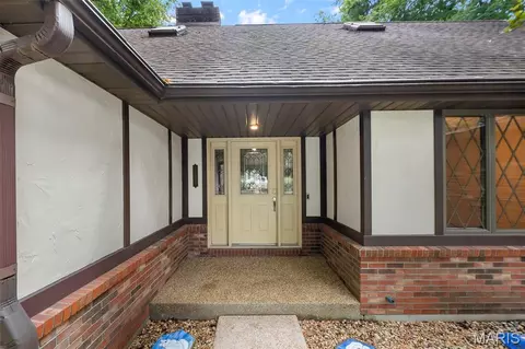 Exterior - 1220 Kiowa St, Jackson, MO 63755 photo 4 of 16