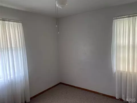 Bedroom - 13215 State Highway Ad, Dexter, MO 63841 photo 3 of 4