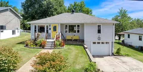 710 Mueller Rd, Festus, MO 63028