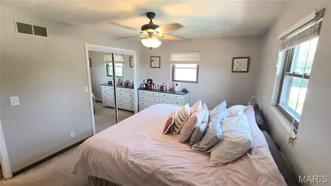 Bedroom - 761 Klein Dr, Smithton, IL 62285 photo 3 of 4