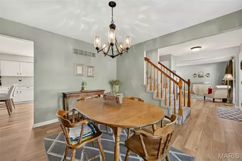 Dining - 10 Docs Ct, Saint Charles, MO 63303 photo 3 of 7