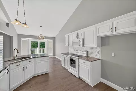 Other - 1314 Brighton Crest Dr, O'fallon, MO 63366 photo 9 of 21