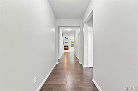 Entry Way - 917 Summit Oaks Dr, Eureka, MO 63025 photo 1 of 1