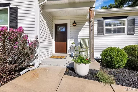Exterior - 601 Big Timber Ln, O'fallon, MO 63368 photo 4 of 9