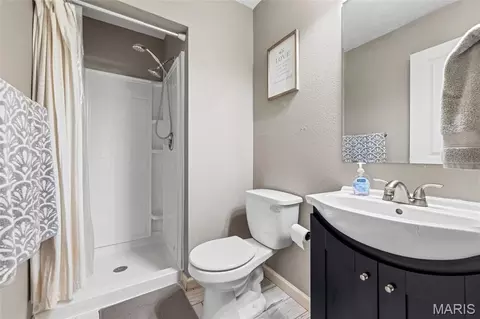 Bath - 601 Big Timber Ln, O'fallon, MO 63368 photo 2 of 2