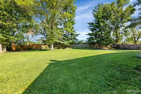 Exterior - 601 Big Timber Ln, O'fallon, MO 63368 photo 5 of 9