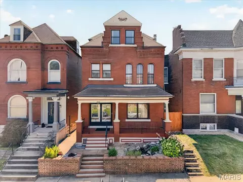 4564 Gibson Ave, Saint Louis, MO 63110