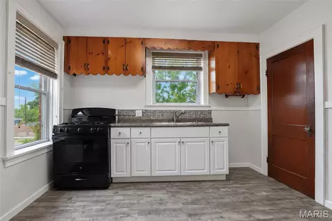 Kitchen - 613 Waller Ave, Lemay, MO 63125 photo 4 of 4