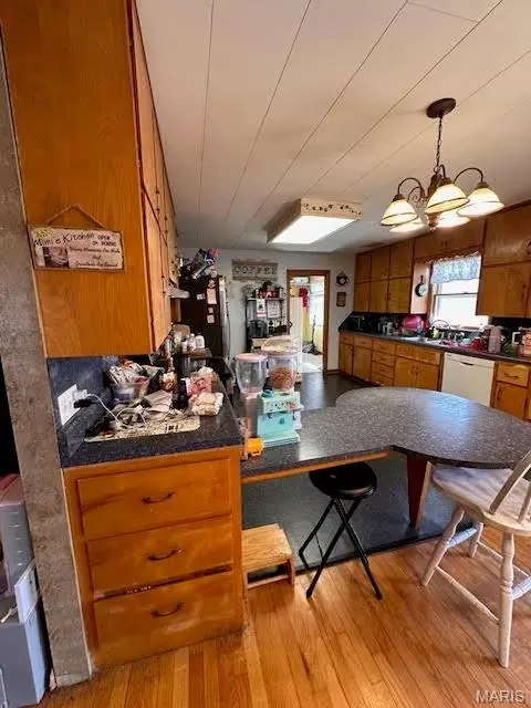 Kitchen - 123 E 3rd St, Mountain View, MO 65548 photo 3 of 3