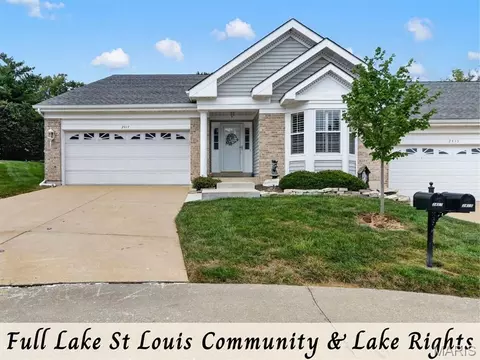 2417 S Lakeridge Ct #14, Lake Saint Louis, MO 63367