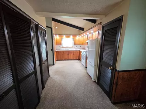 Entry Way - 25438 Main St, Durham, MO 63438 photo 1 of 2