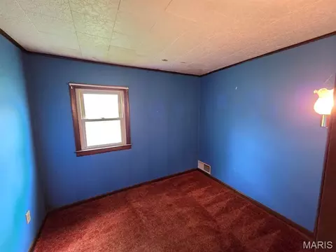 Bedroom - 25438 Main St, Durham, MO 63438 photo 4 of 5