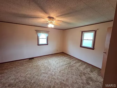 Bedroom - 25438 Main St, Durham, MO 63438 photo 2 of 5