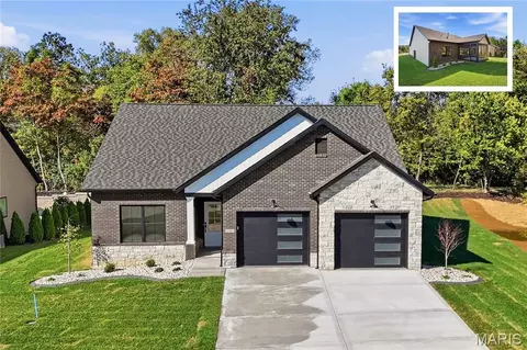 1265 Pebble Beach Dr, Caseyville, IL 62232