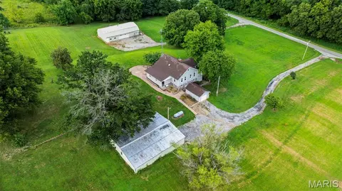 Other - 25159 E County Line Rd, Waggoner, IL 62572 photo 21 of 23