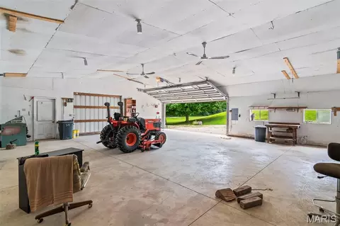 Other - 25159 E County Line Rd, Waggoner, IL 62572 photo 16 of 23