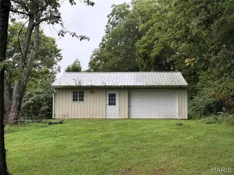 Exterior - 419 N Shawnee Blvd, Jackson, MO 63755 photo 2 of 5