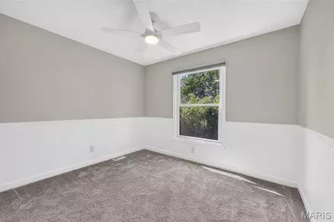 Bedroom - 9901 Chiles Ct, Saint Louis, MO 63126 photo 2 of 2