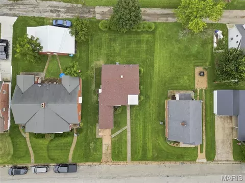 View/Area - 413 W 9th St, Hermann, MO 65041 photo 4 of 5