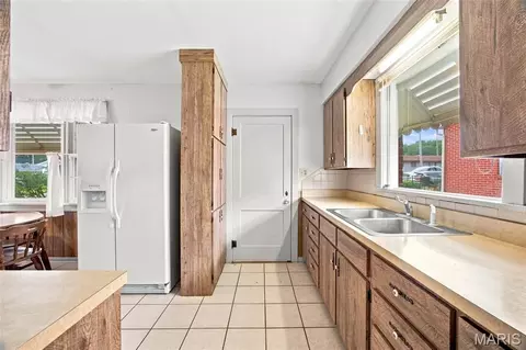 Kitchen - 413 W 9th St, Hermann, MO 65041 photo 4 of 4