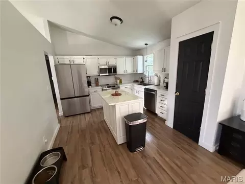 Kitchen - 153 T Box Dr, Saint Clair, MO 63077 photo 2 of 2