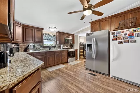 Kitchen - 200 Fairview Dr, Winfield, MO 63389 photo 1 of 3