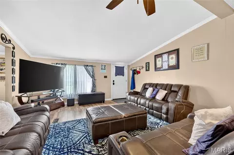 Living - 200 Fairview Dr, Winfield, MO 63389 photo 1 of 3