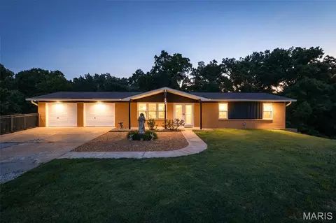 Exterior - 653 Butternut Ln, Arnold, MO 63010 photo 2 of 12