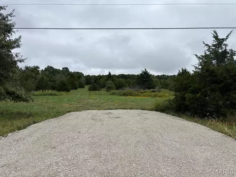 20 Ariel Ln, Monroe City, MO 63456