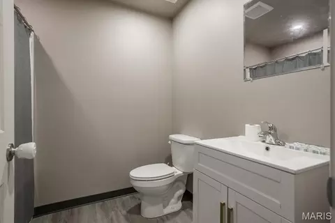 Bath - 56504 Shaw Rd, Olean, MO 65064 photo 4 of 4