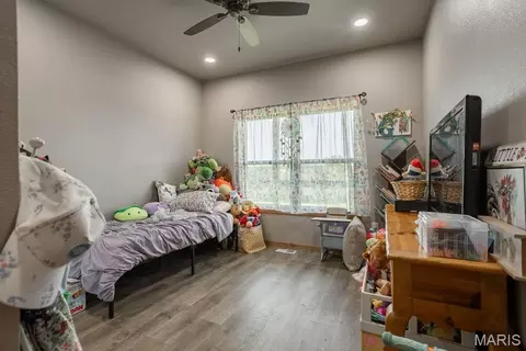 Bedroom - 56504 Shaw Rd, Olean, MO 65064 photo 1 of 2