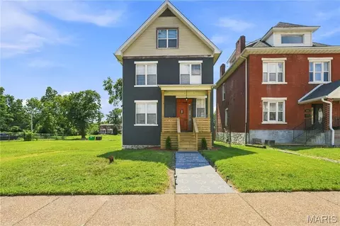 5714 Maple Ave, Saint Louis, MO 63112