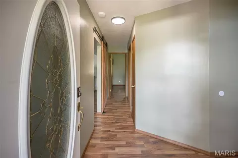 Entry Way - 415 Lilac Ln, Saint Clair, MO 63077 photo 1 of 5