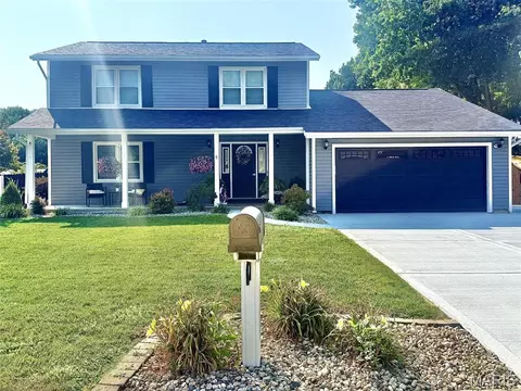 1975 Lemontree Ln, Collinsville, IL 62234