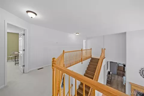Entry Way - 923 Saint Nicholas Dr, O'fallon, IL 62269 photo 2 of 3